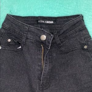 Fashion Nova classic high waist skinny jeans black